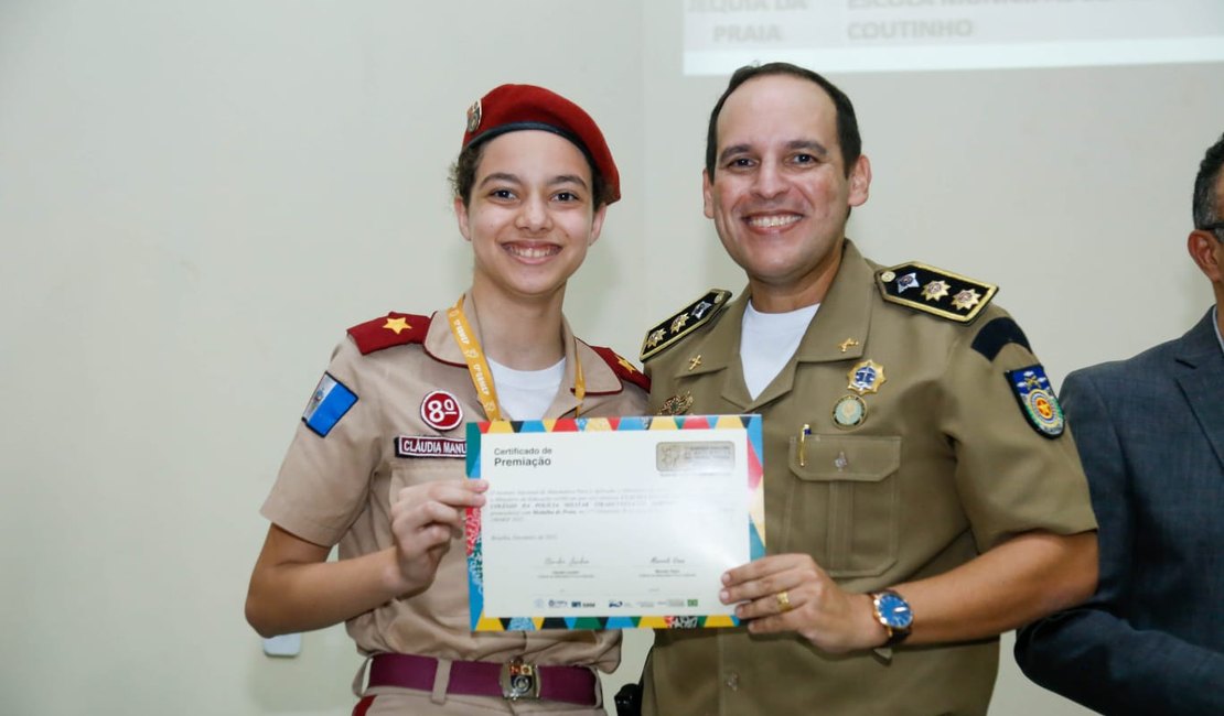 Estudante de Arapiraca é a primeira de AL a ganhar ouro na Olimpíada de Física das Escolas Públicas