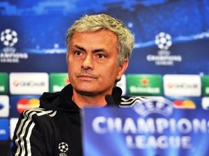 Mourinho nega interesse do Chelsea em CR7