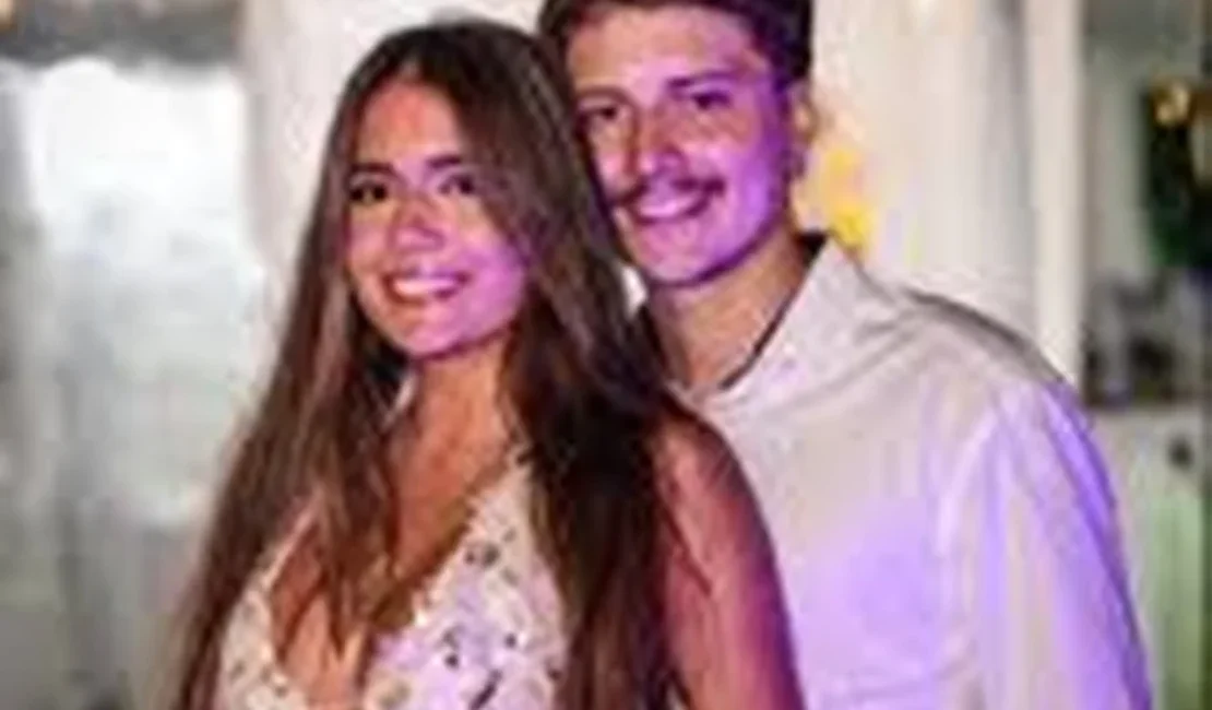 Reação do ex-namorado da morena flagrada com Zé Felipe viraliza