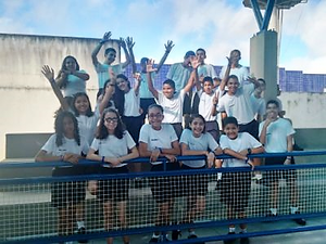 Colégio Tiradentes promove integração entre estudantes e militares