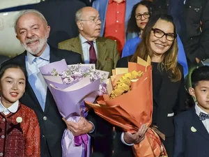 Lula se reúne com empresários chineses em Pequim