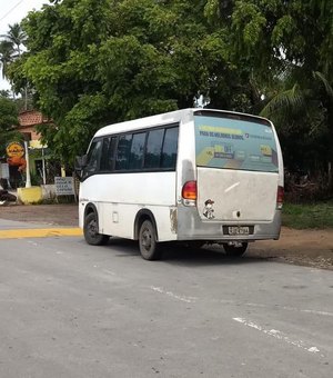 Motorista de micro-ônibus é preso por embriaguez ao volante em Maragogi