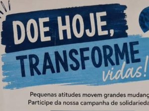Alunos arrecadam alimentos e produtos de higiene para Casa dos Velhinhos