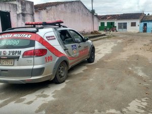Ladrão foge após polícia localizar moto roubada com rastreador