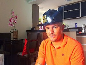 Após rescisão de contrato como jogador, Olívio é integrado a comissão técnica do CRB