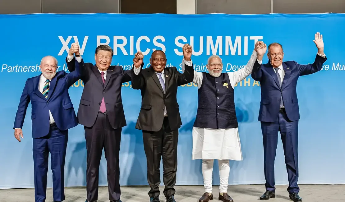 Líderes do Brics conversam sobre tarifaço e guerras em reunião virtual