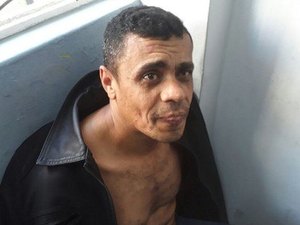 Agressor de Bolsonaro tem problemas psiquiátricos, diz laudo