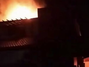 Incêndio destrói residência de vereador no município de Paripueira