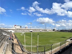 Estádio Fumeirão: iluminação em LED promete elevar qualidade dos jogos noturnos em Arapiraca