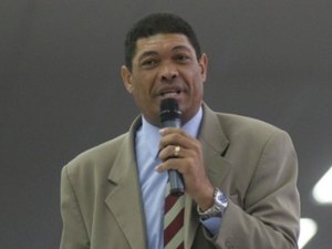 Igreja paga dívida às pressas para impedir a quebra de sigilo de Valdemiro