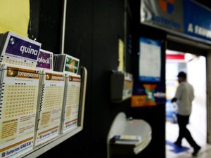 Idoso de 85 anos tem conta furtada por funcionária de casa lotérica