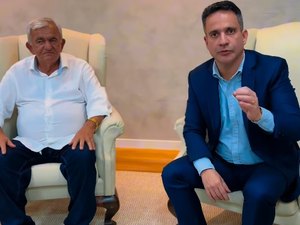 Governador anuncia obras em município do Sertão