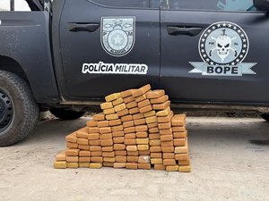 Idoso é preso com 100 kg de maconha no Francês, em Marechal Deodoro