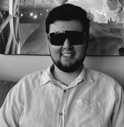 Jornalista alagoano e ativista PCD, Gustavo Amorim, morre aos 35 anos