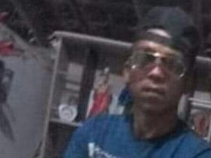 Homem é assassinado com disparos de arma de fogo em residência