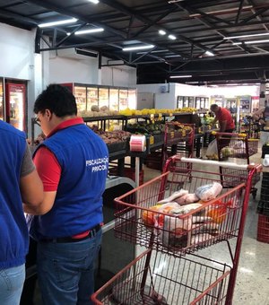 Procon Alagoas orienta consumidores sobre o que fazer ao encontrar produtos vencidos
