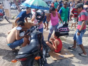 Motorista tenta fugir após avançar sinal e ferir quatro pessoas