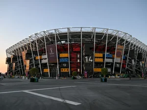 Estádio da Copa do Mundo começa a ser desmontado