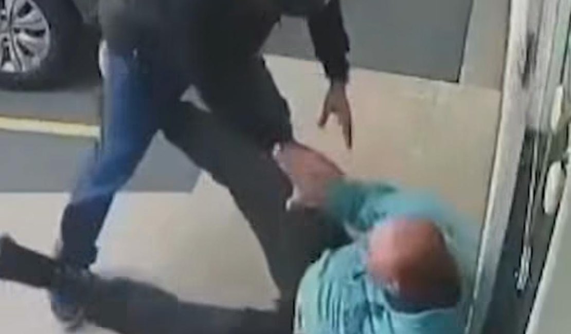 Policial de folga reage a assalto e atira em ladrão