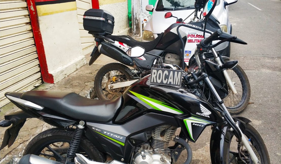 Polícia recupera moto roubada em Arapiraca