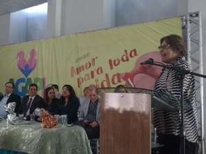 Ministro do Desenvolvimento Social enaltece trabalho de Célia Rocha pela primeira infância