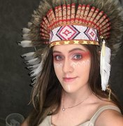 Deputada Cibele Moura é acusada de racismo por “fantasia” indígena 