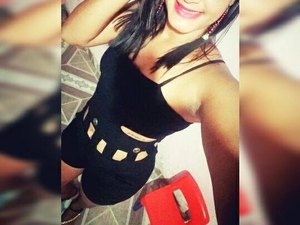 Jovem acusada de atear fogo e matar o próprio pai será transferida para presídio