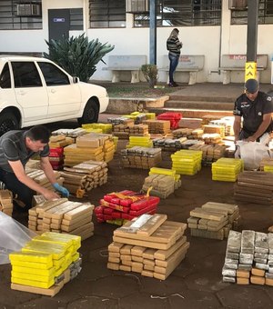 PM apreende grande quantidade de maconha escondida em carga de soja em Botucatu
