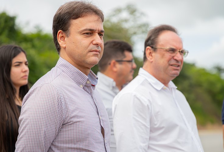 Renan Filho tem proposta de vice para apresentar a Luciano Barbosa