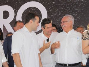 Rogério usa fechamento de fábrica para atacar governo do Estado