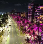 Prefeitura faz ação do Outubro Rosa em viadutos e na Avenida Sílvio Viana