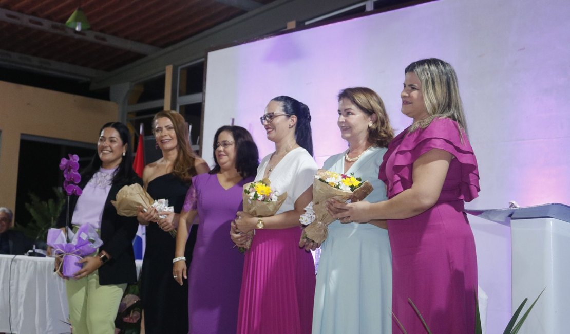 Câmara de Maragogi homenageia mulheres em noite memorável