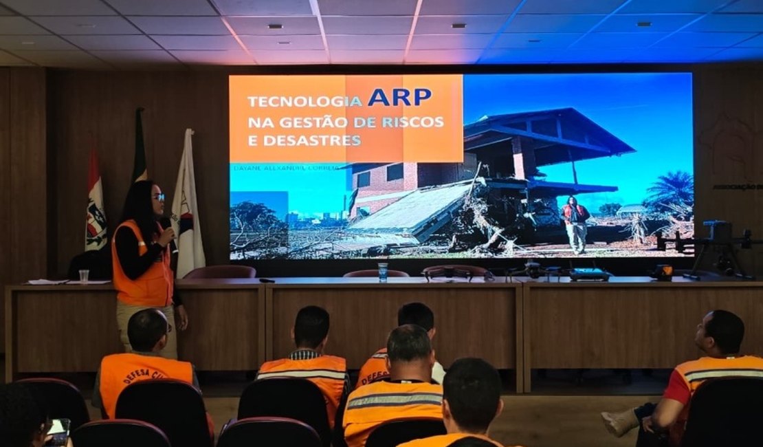 Mapeamento de áreas de risco é apresentado em encontro de defesas civis de Alagoas