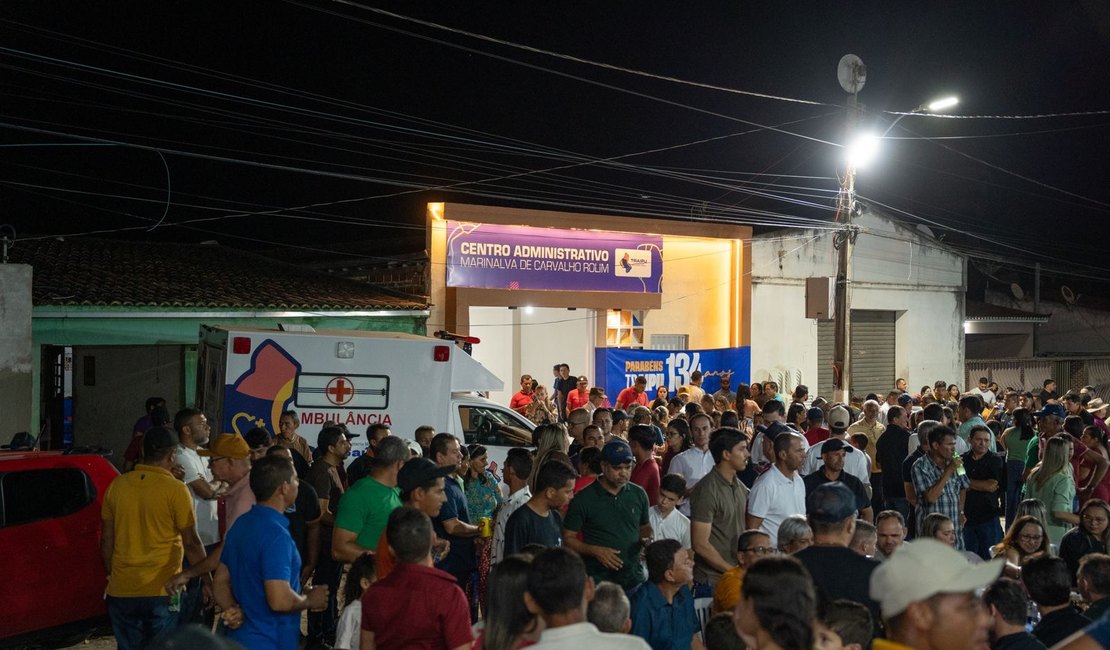 Traipu 134 anos: Prefeitura inaugura Centro Administrativo e entrega ambulância ao Povoado Santa Cruz