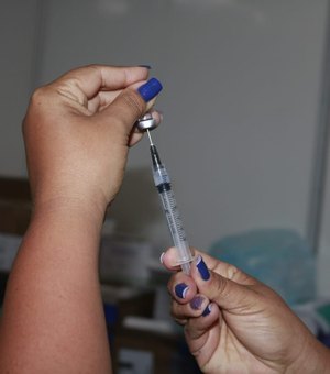 Porto Calvo inicia vacinação para adolescentes portadores de necessidades especiais