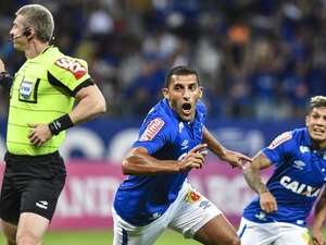 Cruzeiro vence a Ponte Preta e deixa a zona de rebaixamento