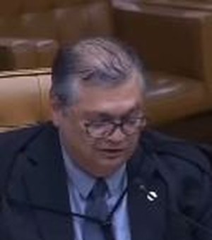 Flávio Dino ironiza mensagem enviada à ouvidoria do Supremo e diverte ministros