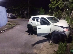 Polícia investiga caso de motorista por aplicativo morto dentro carro em Rio Largo