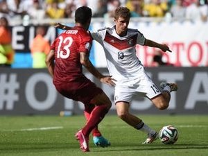 De 'gandula' em 2010 a artilheiro de Copas: Müller dá as caras