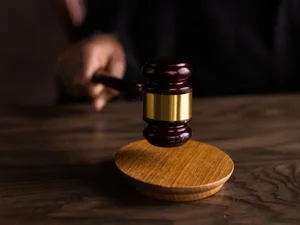 Se masturbar dá cadeia? Entenda 5 leis que envolvem sexo pelo mundo