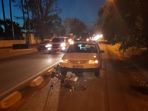 Motorista embriagado invade ciclovia e atropela ciclista