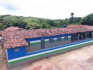 Prefeitura de Maragogi climatiza escola da zona rural