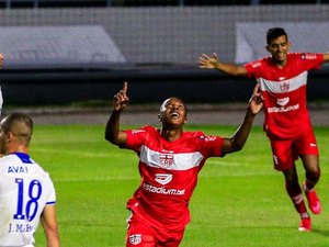 CRB vence Avaí e sobe na tabela da Série B