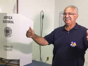 Confiante, Rogério Teófilo afirma que vai comemorar a vitória com a população