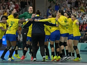 Seleção Brasileira de Handebol atropela a Espanha na estreia nas Olimpíadas
