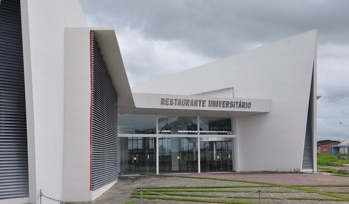 Restaurante Universitário fecha as portas na UFAL após cortes do Governo Federal