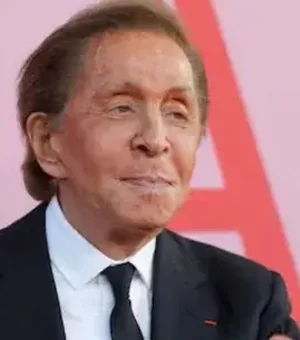 Morre Valentino Garavani, estilista italiano, aos 93 anos