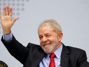Defesa de Lula pede ao TSE para gravar propaganda eleitoral na prisão