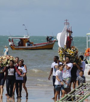 Católicos de Maragogi celebram festa de São Pedro
