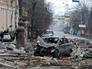 Rússia promete corredores humanitários diários para territórios sob seu controle